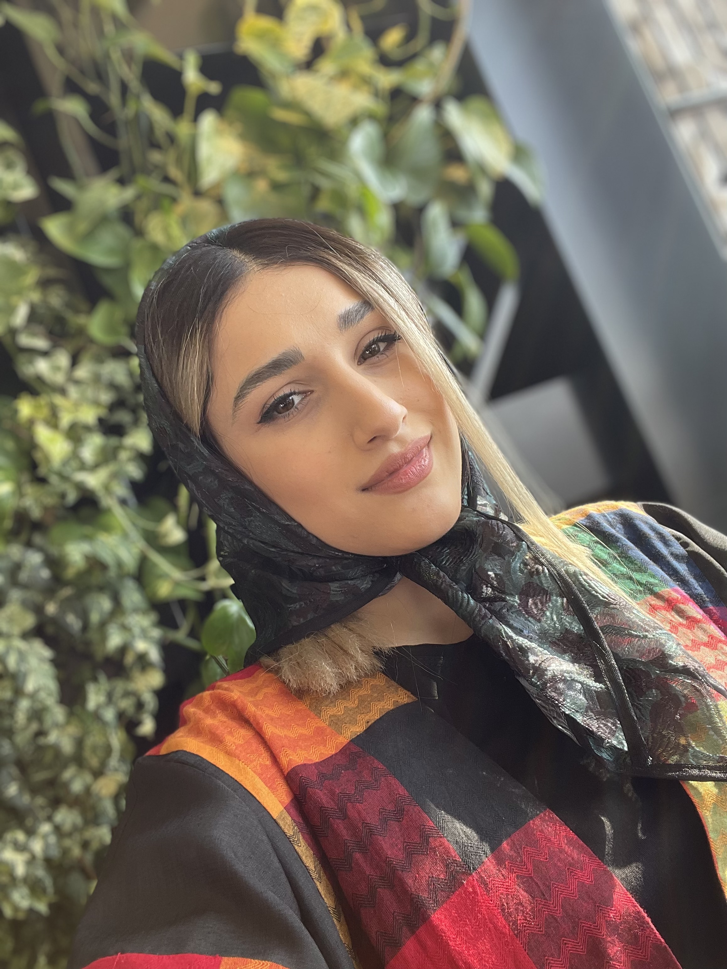 پریان ذاکر گلرودباری کارشناسی  مامایی
