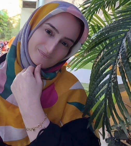 دکتر  زهرا مرادبیگلو زنان و زایمان